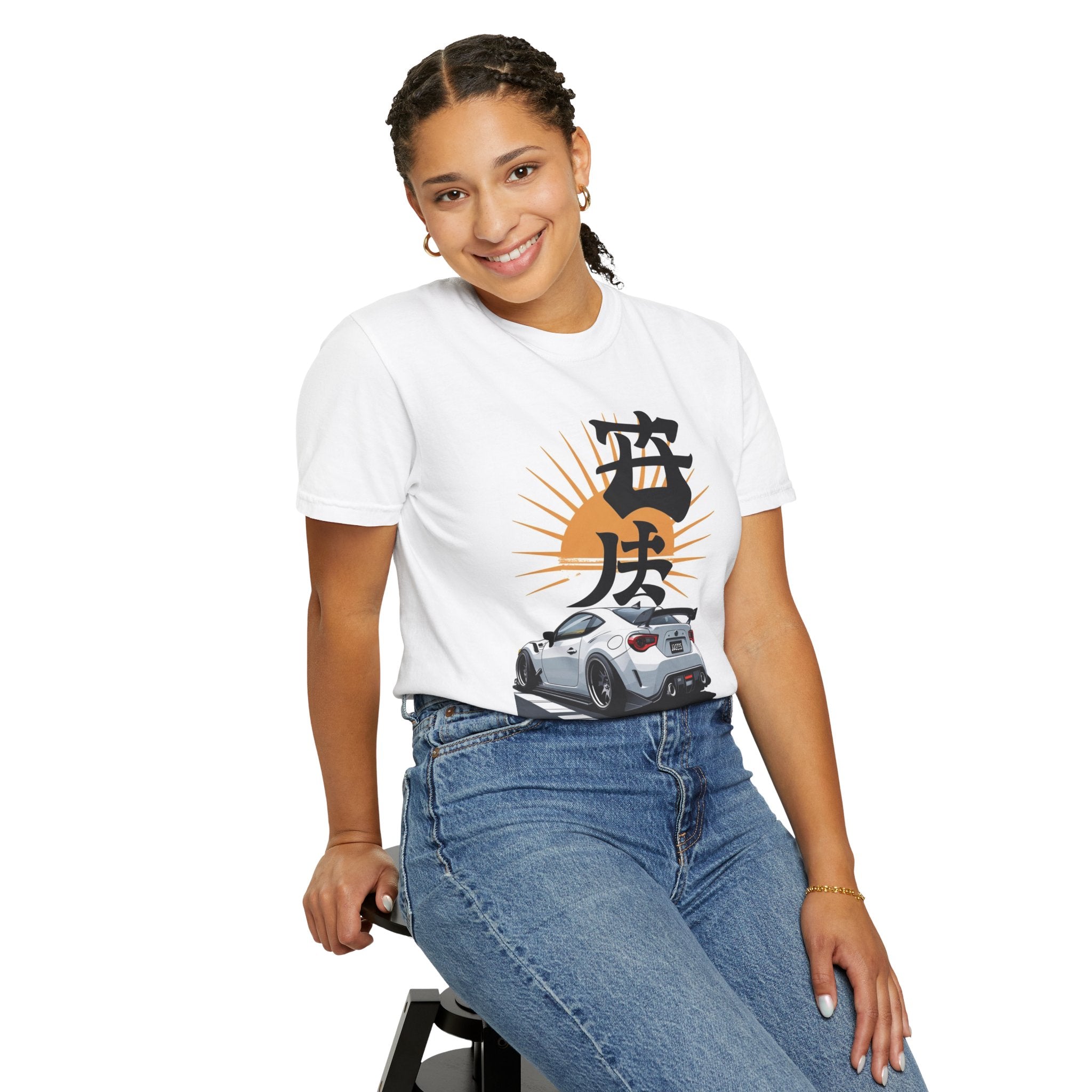 Car Sunset Tee — Japanese Kanji Racing Graphic T-Shirt